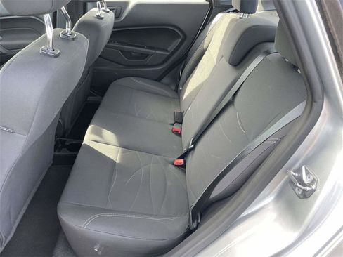 Used 2018 Ford Fiesta SE image 12