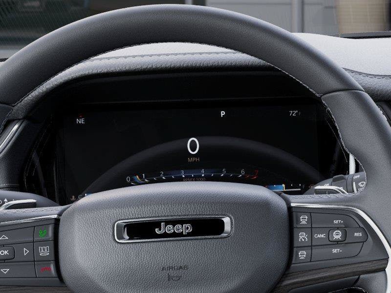 New 2026 Jeep Grand Cherokee Altitude AWD/4WD image 17