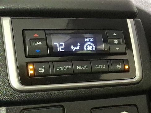 Used 2023 Subaru Ascent Limited w/ Technology Package image 15