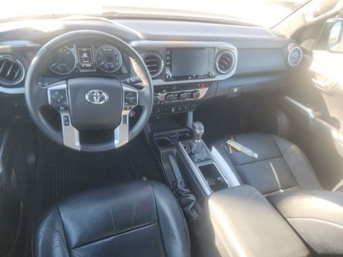 Used 2021 Toyota Tacoma Limited w/ Nightshade Package image 13