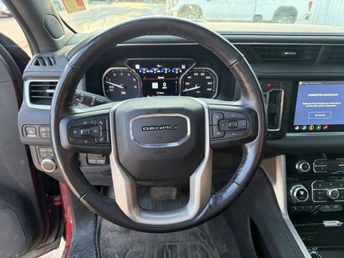 Used 2021 GMC Yukon Denali w/ Denali Premium Package AWD/4WD image 17