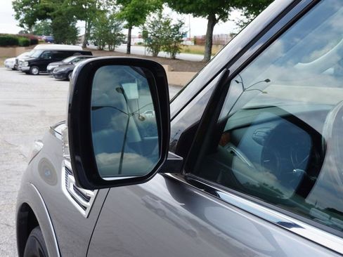 Used 2019 INFINITI QX80 Luxe image 13