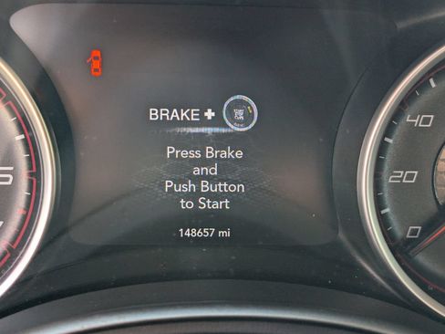 Used 2020 Dodge Charger SXT w/ Leather Interior Group RWD image 20