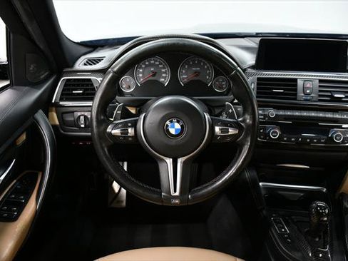 Used 2018 BMW M3 RWD image 41