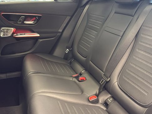 New 2025 Mercedes-Benz GLC 350e 4MATIC image 31