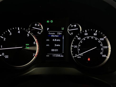 Used 2023 Lexus GX 460 Premium image 18