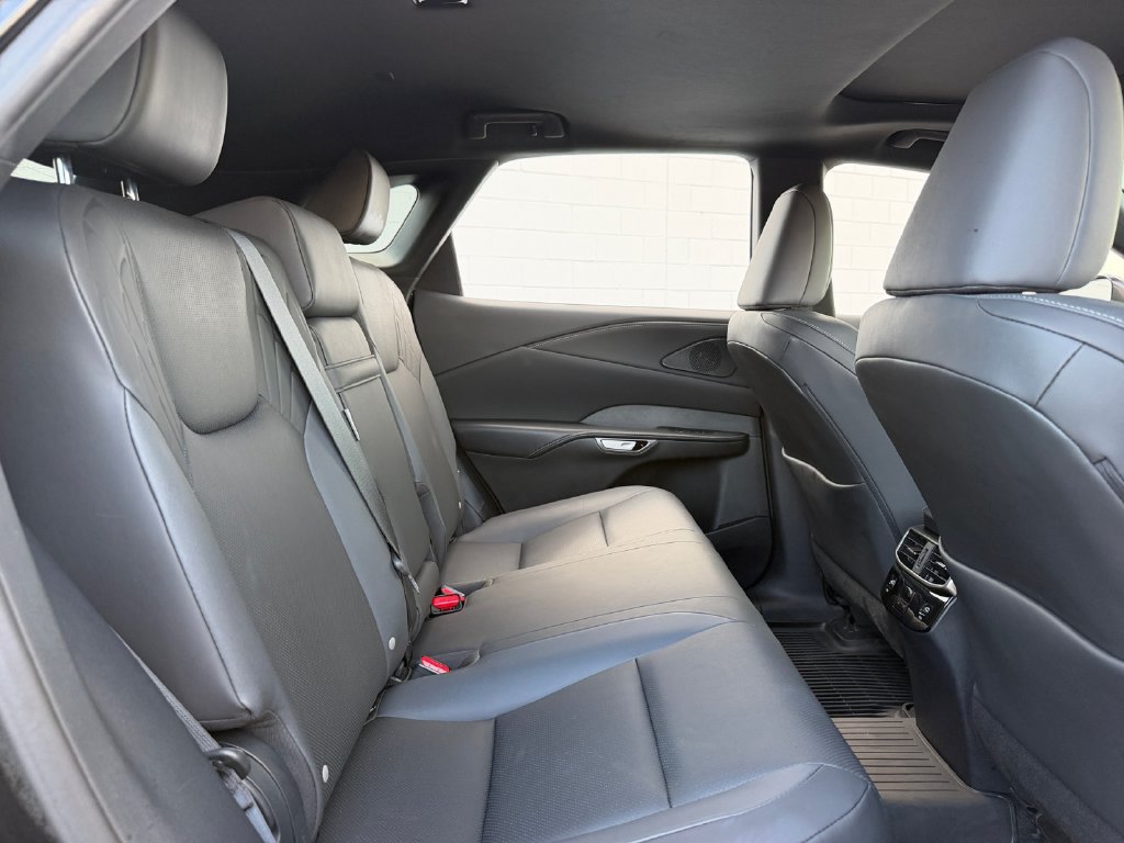 Used 2024 Lexus RX 350 Premium w/ Accessory Package AWD/4WD image 33