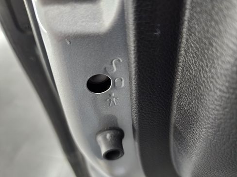 Used 2025 RAM 1500 Big Horn AWD/4WD image 39