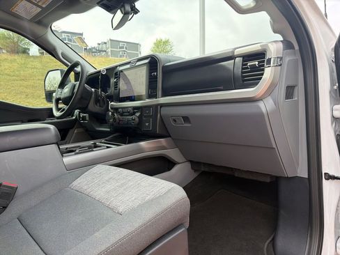 Used 2026 Ford F250 XLT w/ XLT Premium Package image 31