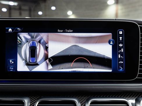 Used 2024 Mercedes-Benz GLS 63 AMG 4MATIC image 20
