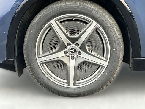 Certified 2023 Mercedes-Benz EQS 580 4MATIC SUV image 10