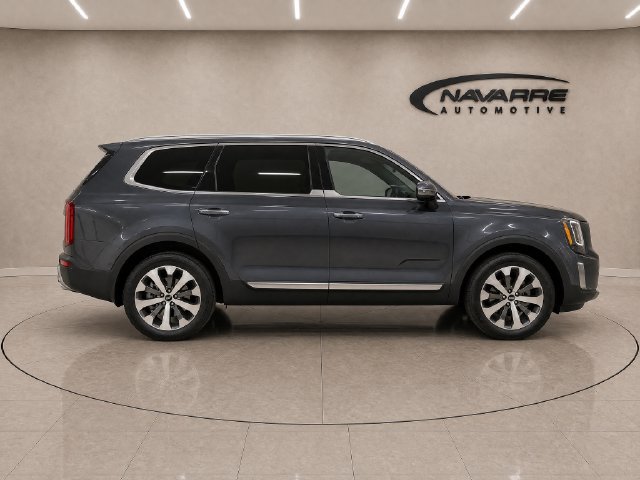 Used 2022 Kia Telluride S FWD image 8
