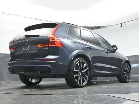 Used 2023 Volvo XC60 B5 Ultimate image 39