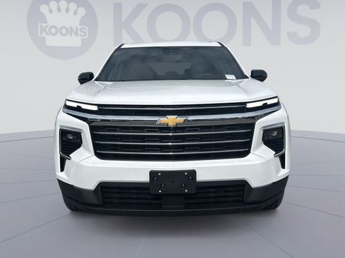 New 2026 Chevrolet Traverse LT w/ Driver Confidence Package image 8