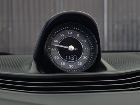 Used 2021 Porsche Taycan 4S AWD/4WD image 43