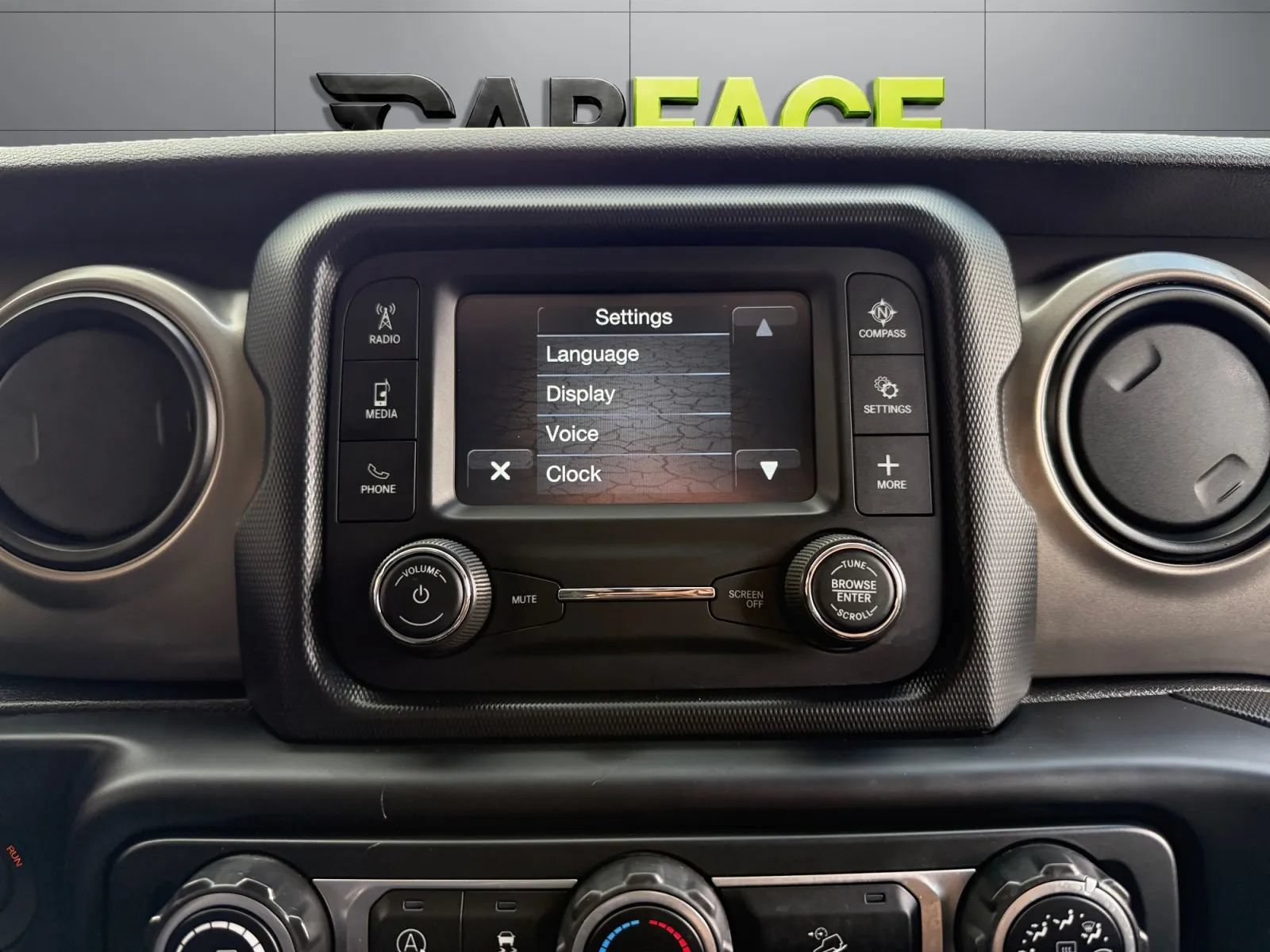 Used 2019 Jeep Wrangler Sport AWD/4WD image 29