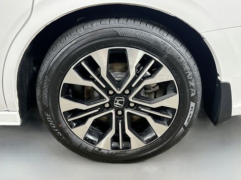 New 2026 Honda Odyssey Elite image 32