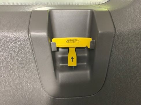 Used 2024 Ford Transit 350 XLT image 33