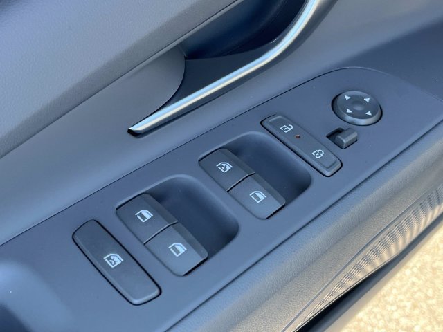 Certified 2024 Hyundai Elantra SEL FWD image 26