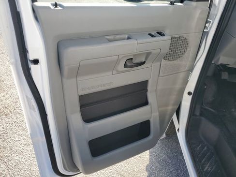 New 2026 Ford E-350 and Econoline 350 Super Duty w/ Power Equipment Group image 9