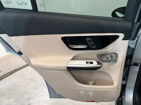 New 2026 Mercedes-Benz GLC 300 4MATIC image 18