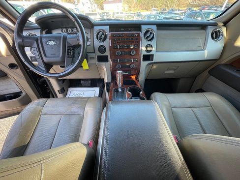 Used 2010 Ford F150 Lariat image 15