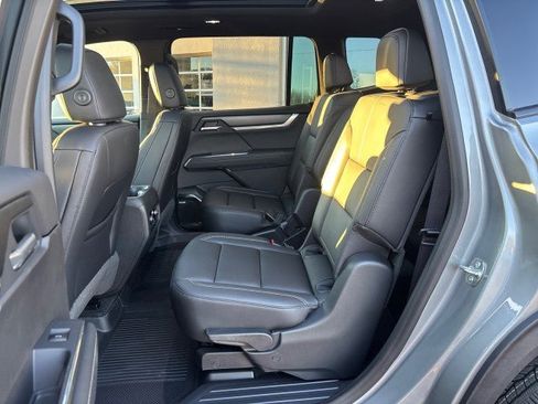 New 2026 GMC Acadia Elevation w/ Elevation Premium Package image 32