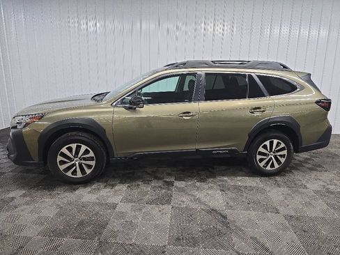 Used 2023 Subaru Outback Premium w/ Popular Package #1 AWD/4WD image 5