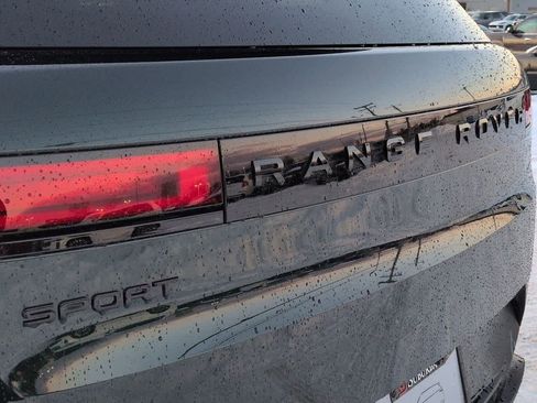 New 2026 Land Rover Range Rover Sport Dynamic SE image 12