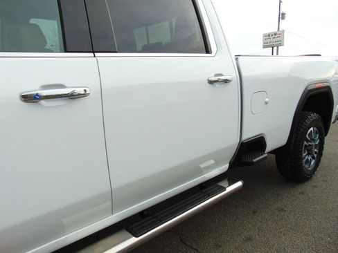Used 2021 GMC Sierra 3500 SLT w/ SLT Convenience Package image 29