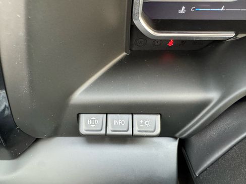 Used 2025 GMC Sierra 2500 Denali w/ Denali Reserve Package image 23