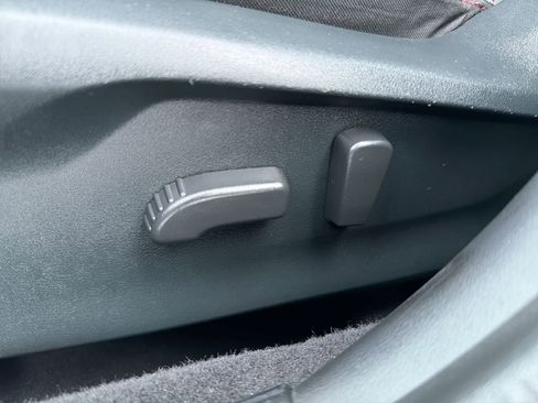 Used 2022 Subaru Impreza 2.0i Sport image 18