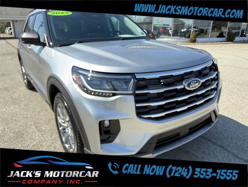 Used 2025 Ford Explorer Active w/ Active Comfort Package AWD/4WD image 6