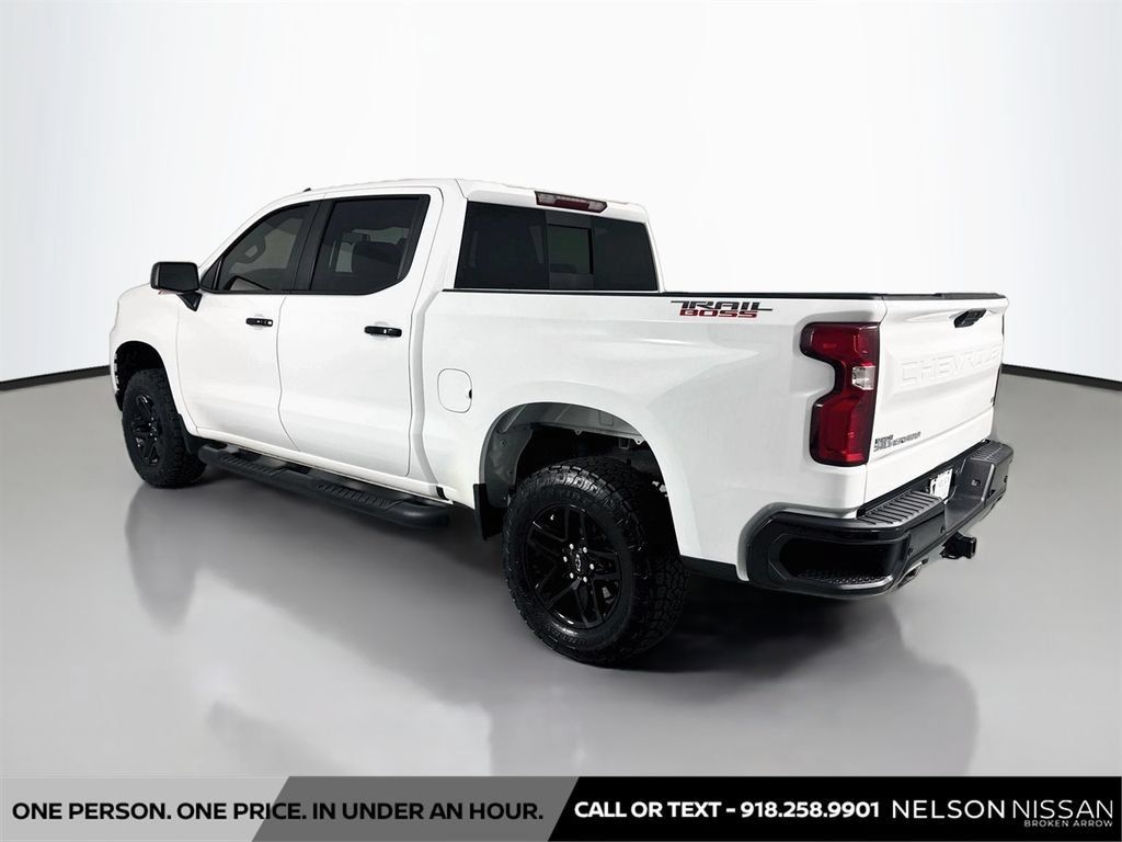 Used 2020 Chevrolet Silverado 1500 LT Trail Boss AWD/4WD image 7