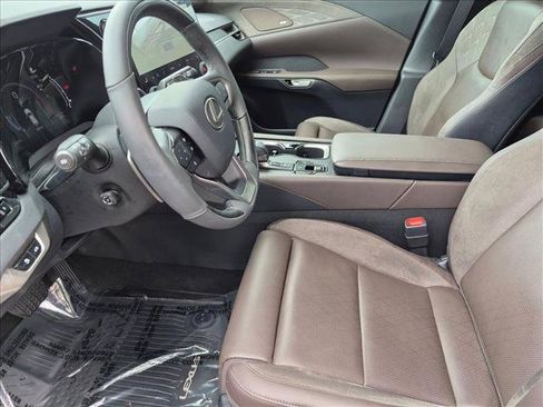 Used 2023 Lexus RX 350 FWD w/ Accessory Package (Z1) image 16