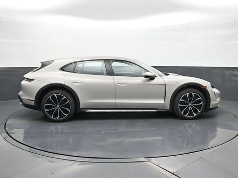 Certified 2023 Porsche Taycan 4S w/ Sport Chrono Package AWD/4WD image 22