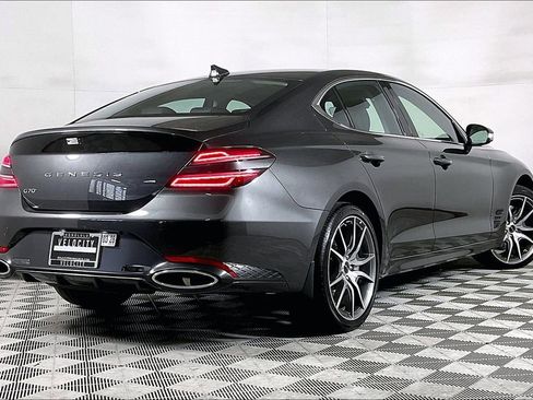 New 2026 Genesis G70 2.5T RWD image 2