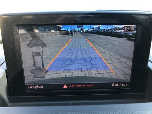 Used 2018 Audi Q3 2.0T Premium Plus w/ Premium Plus Package image 25