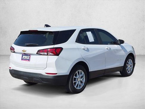 Used 2024 Chevrolet Equinox LS FWD image 5