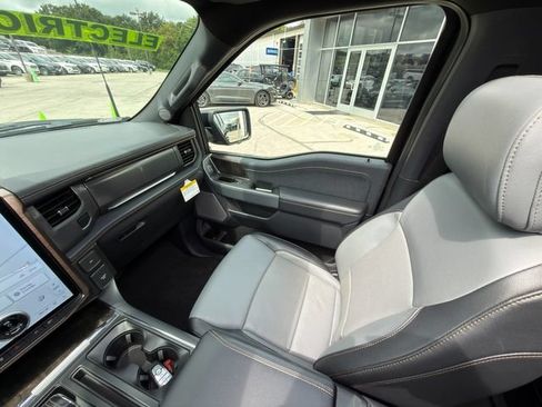 Used 2022 Ford F150 Lightning Lariat w/ Equipment Group 511A High AWD/4WD image 29