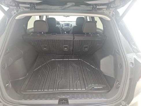 Used 2024 Chevrolet Equinox LT w/ LPO, Floor Liner Package image 6