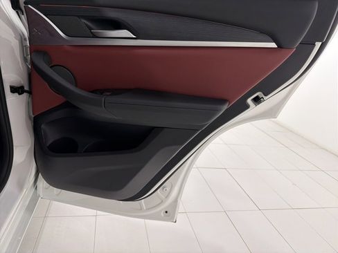 Certified 2024 BMW X3 xDrive30i w/ Premium Package image 21