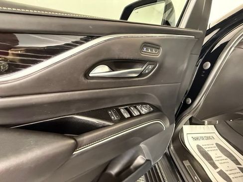 Used 2023 Cadillac Escalade V AWD/4WD image 14
