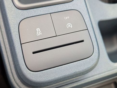New 2025 Ford Maverick Lariat AWD/4WD image 39