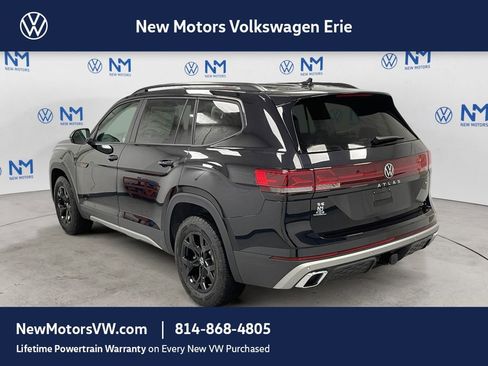 New 2026 Volkswagen Atlas Peak Edition AWD/4WD image 2