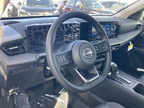 New 2026 Nissan Kicks SV image 13