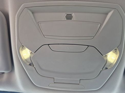 Used 2017 Ford Escape SE w/ SE Cold Weather Package image 24