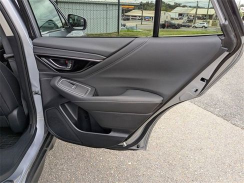Used 2024 Subaru Outback Touring XT image 40