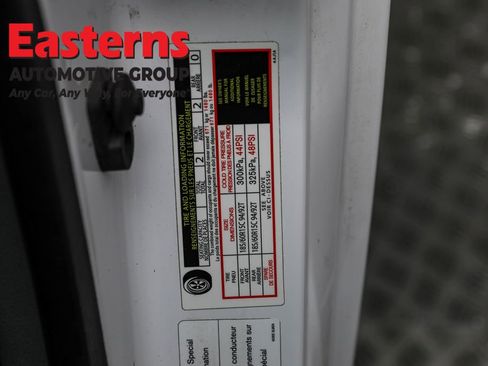 Used 2020 Nissan NV200 S image 34