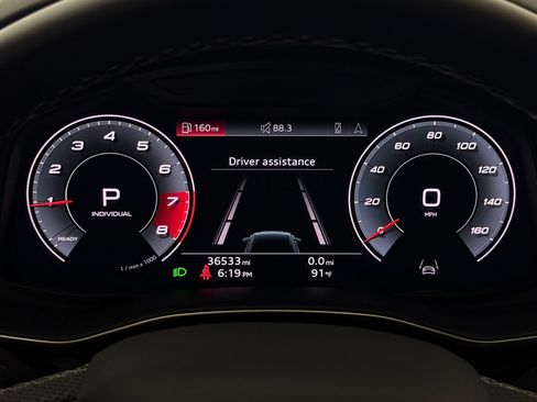Used 2022 Audi SQ8 Prestige AWD/4WD image 21